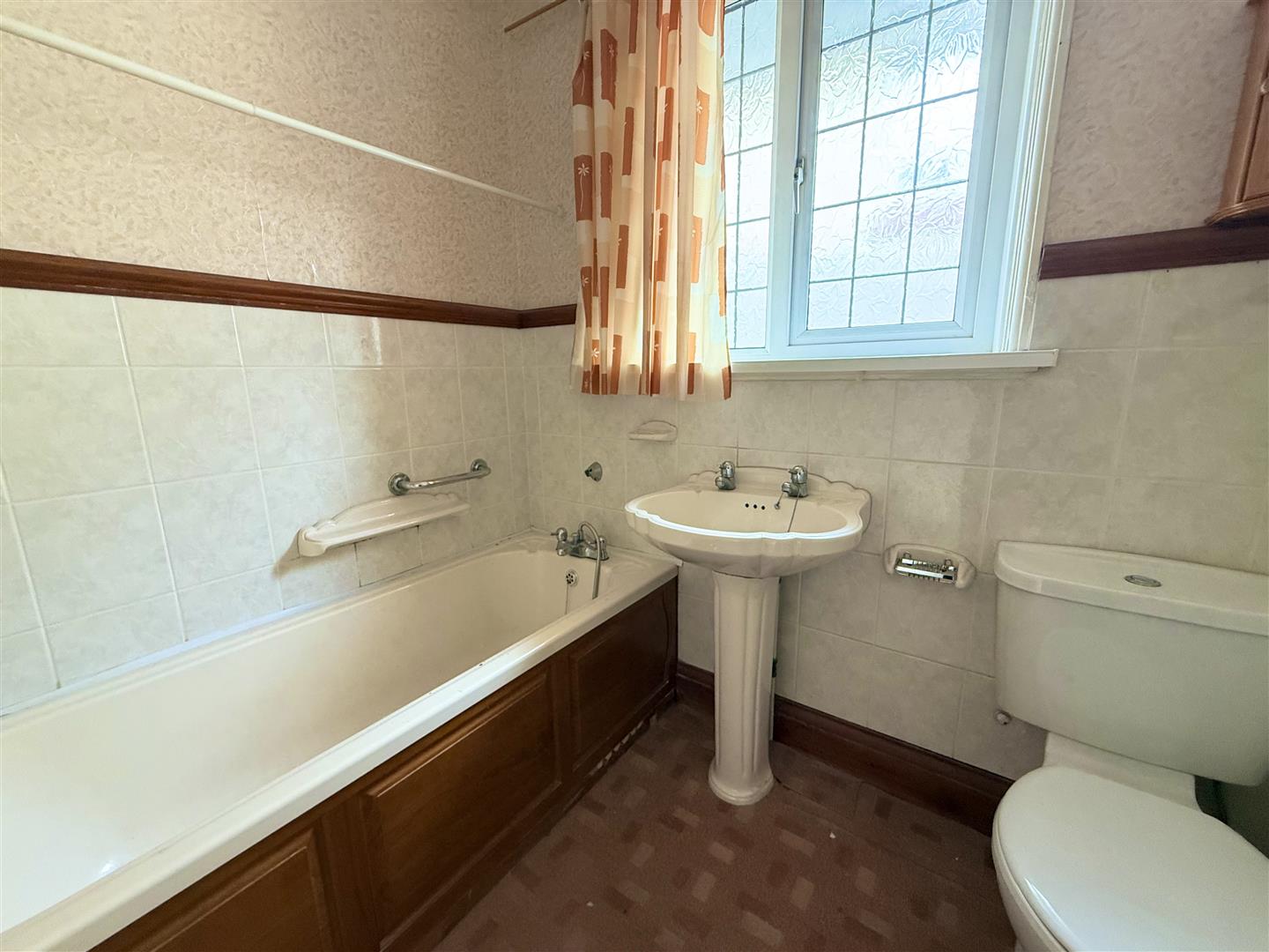 Lon Cae Banc, Sketty, Swansea, SA2 9EF